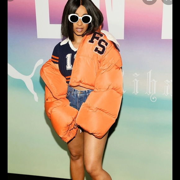 FENTY X PUMA cropped puffer jacket in flame 🥵 - Picture 8 of 8